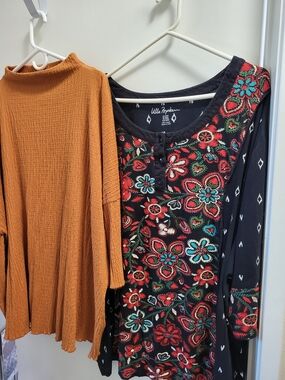 2 Ulla Popken 5X 32/34W Womens Plus Boho Tops